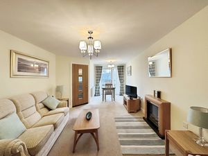 Photo 18- click for photo gallery